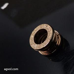    アクセサリー偽 ブランド 販売BVLGARI一番人気！ 完売間近 ゆびわ.