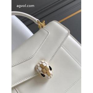 ブランド 激安 BVLGARI バッグ夏先に重宝 格好良い 商品の特長.