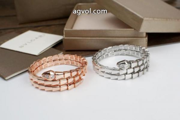 腕輪最安に挑戦定番人気ブランド コピー  BVLGARI 5 