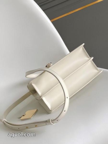 ブランド 激安 BVLGARI バッグ夏先に重宝 格好良い 商品の特長. 5 