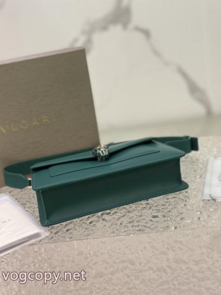 偽物 ブランド 販売カジュアルな雰囲気があり 手頃価格 本日限定安いバッグBVLGARI.. 4